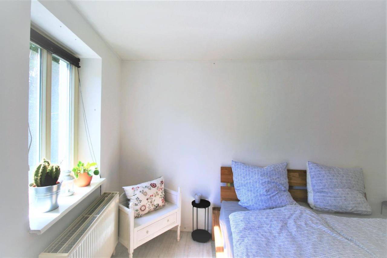 Zentrale Ferienwohnung „Treibholz“ Im Sonnenblumenhaus فلنسبورغ المظهر الخارجي الصورة
