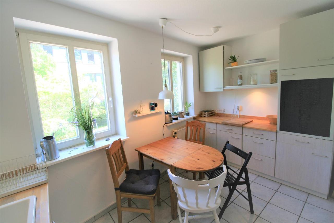 Zentrale Ferienwohnung „Treibholz“ Im Sonnenblumenhaus فلنسبورغ المظهر الخارجي الصورة