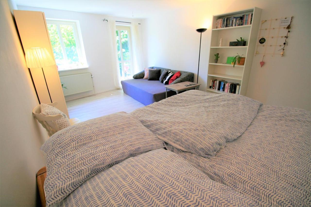 Zentrale Ferienwohnung „Treibholz“ Im Sonnenblumenhaus فلنسبورغ المظهر الخارجي الصورة